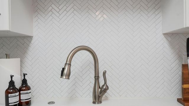 6445 2ND AVENUE S, St Petersburg, FL 33707