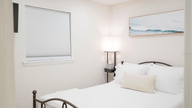 6445 2ND AVENUE S, St Petersburg, FL 33707