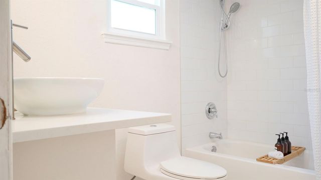 6445 2ND AVENUE S, St Petersburg, FL 33707