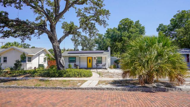 6445 2ND AVENUE S, St Petersburg, FL 33707