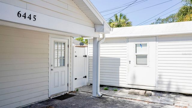 6445 2ND AVENUE S, St Petersburg, FL 33707