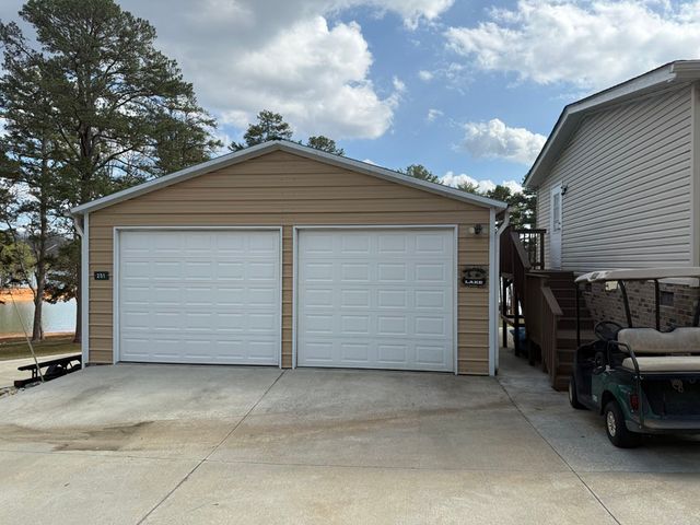 251 Bertha Allen Road, Westminster, SC 29693