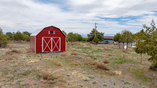 25352 Cedar Mesa Road, Cedaredge, CO 81413