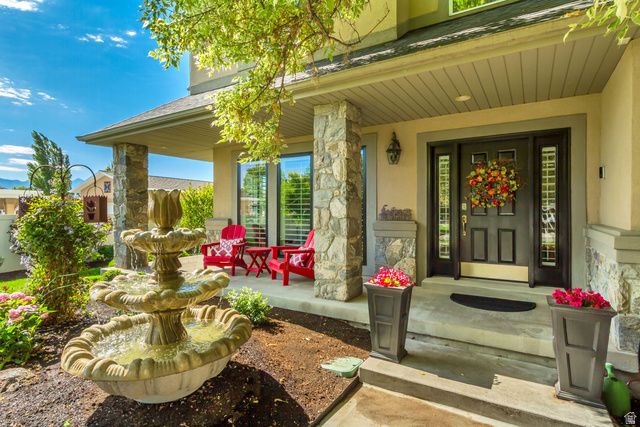 1911 W GRASSY KNOLL CT, Riverton, UT 84065