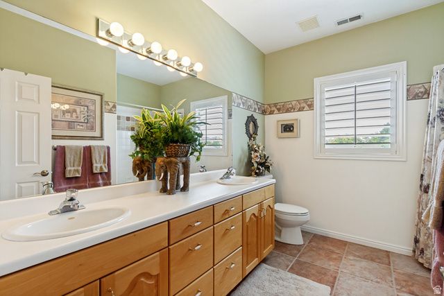 1911 W GRASSY KNOLL CT, Riverton, UT 84065