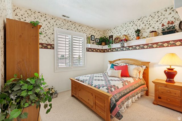 1911 W GRASSY KNOLL CT, Riverton, UT 84065