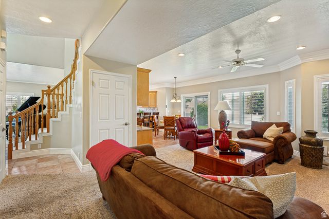 1911 W GRASSY KNOLL CT, Riverton, UT 84065