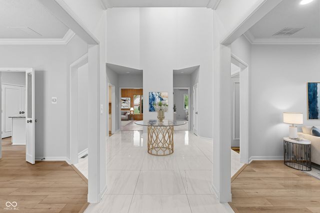 958 Tamarack Circle North Drive, Indianapolis, IN 46260