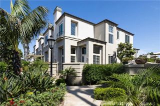 19427 Surfset, Huntington Beach, CA 92648