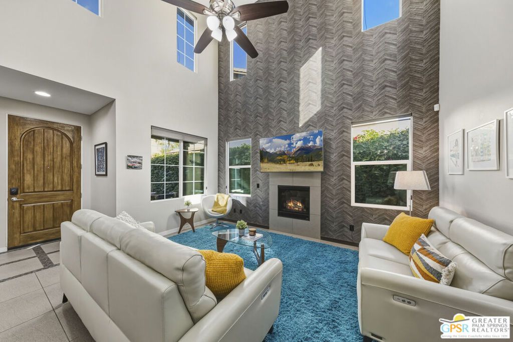 435 Tan Oak Drive, Palm Springs, CA 92262