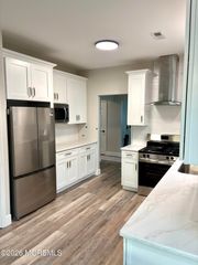 87 Halsted Drive, Manchester, NJ 08759