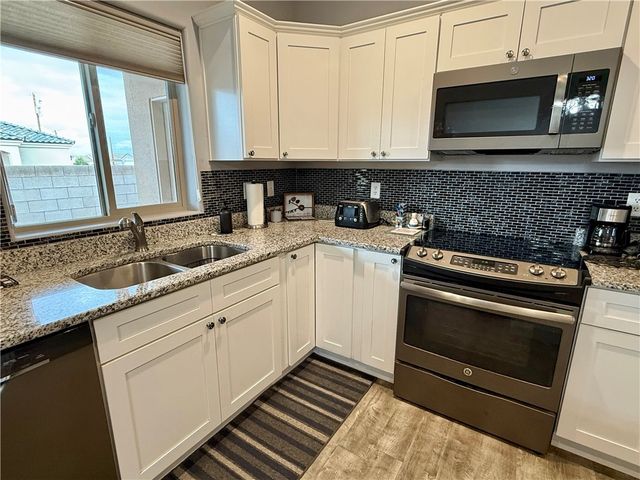 3665 N Lomita Street, Kingman, AZ 86409