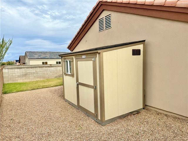 3665 N Lomita Street, Kingman, AZ 86409