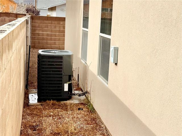 3665 N Lomita Street, Kingman, AZ 86409