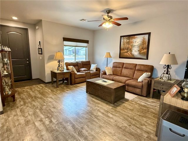 3665 N Lomita Street, Kingman, AZ 86409