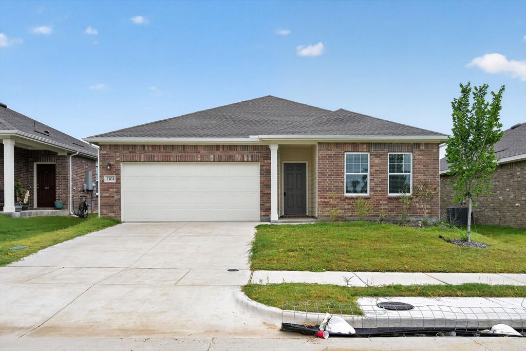 1301 Elliott Road, Howe, TX 75459