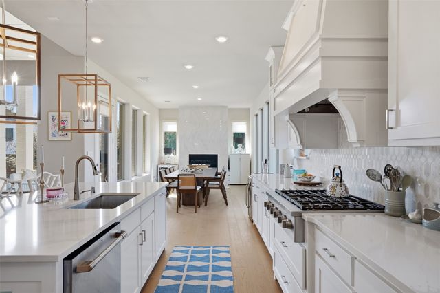 9435 Rockmount Drive, Dallas, TX 75243