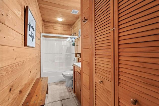 912 Folds Road, Carrollton, GA 30116