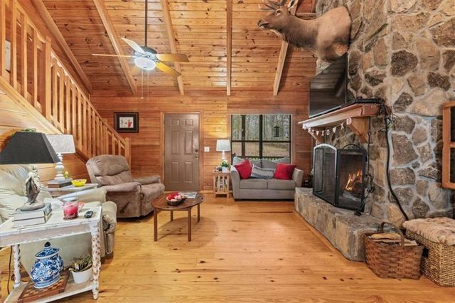 912 Folds Road, Carrollton, GA 30116