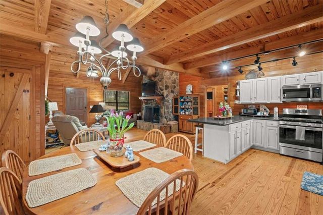 912 Folds Road, Carrollton, GA 30116