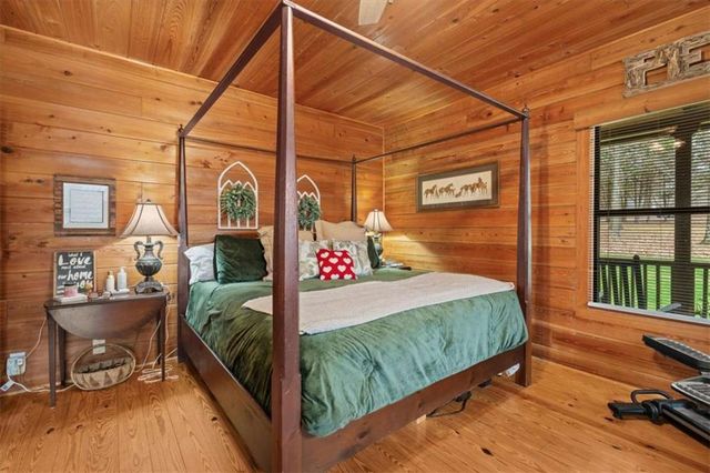 912 Folds Road, Carrollton, GA 30116