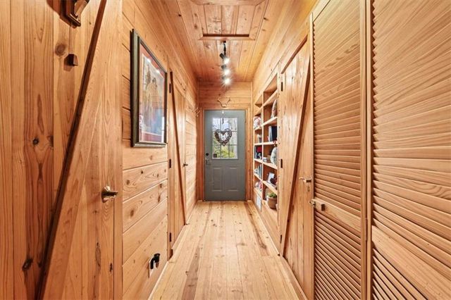 912 Folds Road, Carrollton, GA 30116