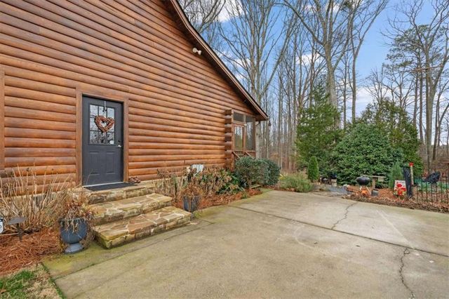 912 Folds Road, Carrollton, GA 30116