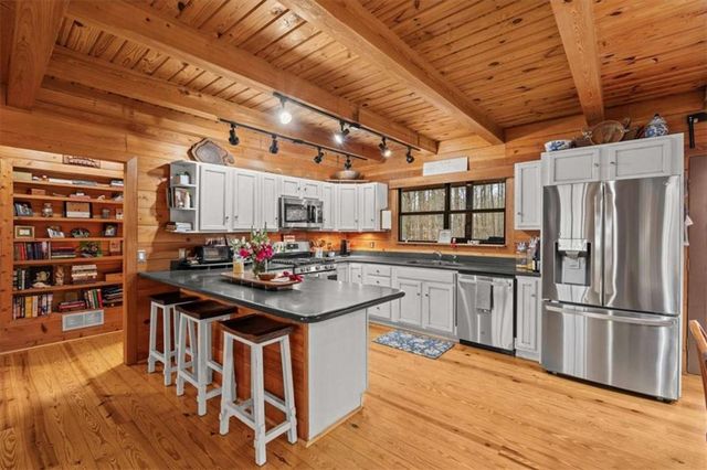 912 Folds Road, Carrollton, GA 30116