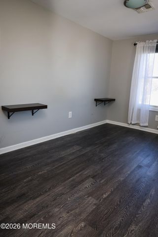 320 Lorillard Avenue, Union Beach, NJ 07735