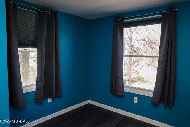 320 Lorillard Avenue, Union Beach, NJ 07735