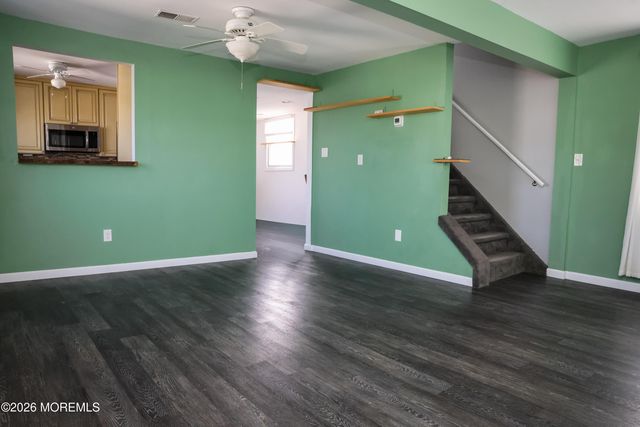 320 Lorillard Avenue, Union Beach, NJ 07735