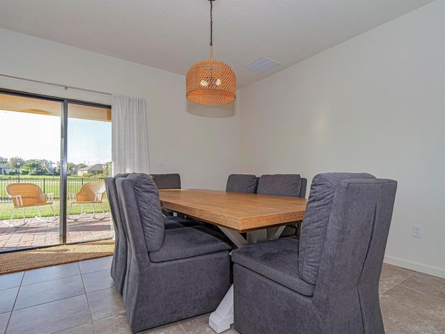 4103 Keeson Circle, Vero Beach, FL 32967