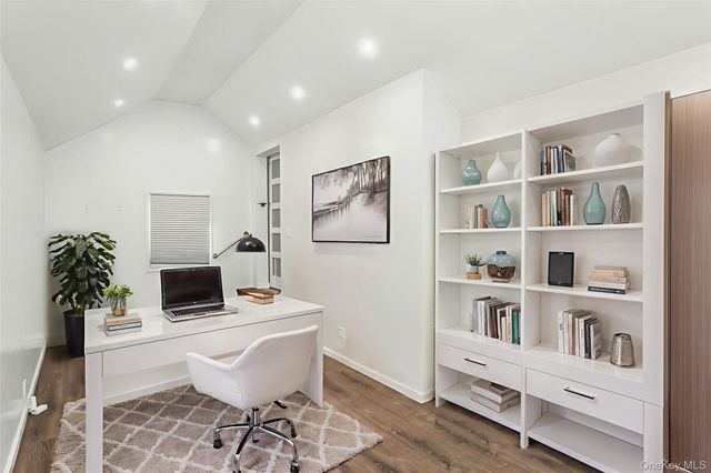 2864 Wilson Avenue, Bellmore, NY 11710