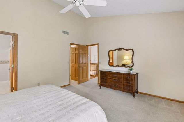 12795 Falcon Drive, Apple Valley, MN 55124