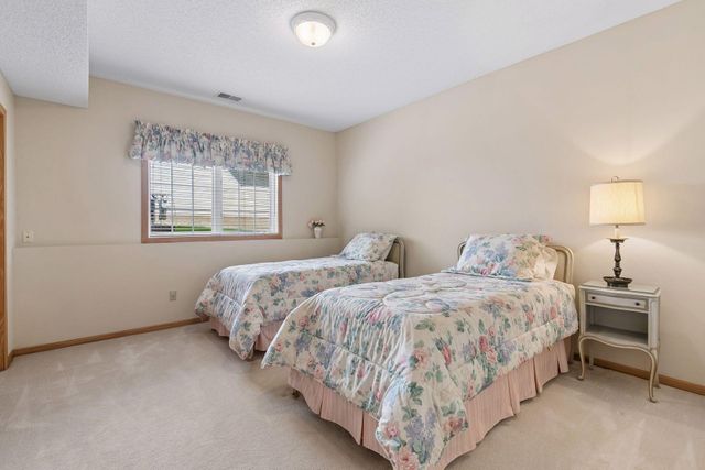 12795 Falcon Drive, Apple Valley, MN 55124