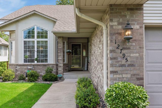 12795 Falcon Drive, Apple Valley, MN 55124