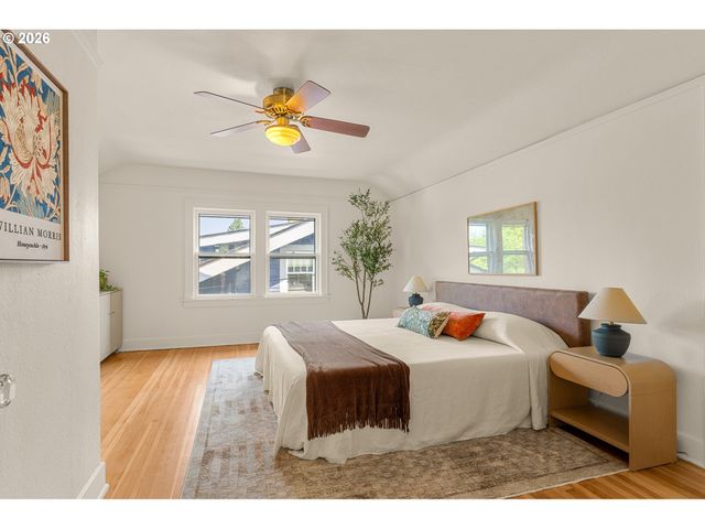 2528 Se 43RD Ave, Portland, OR 97206