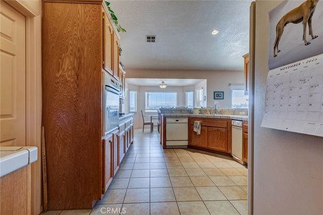 8605 Cantel Court, Oak Hills, CA 92344