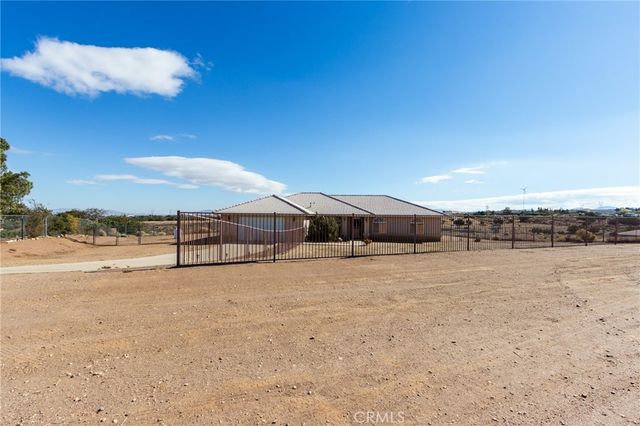 8605 Cantel Court, Oak Hills, CA 92344