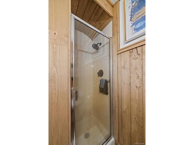 1567 Chippewa Rd, Jefferson, CO 80456