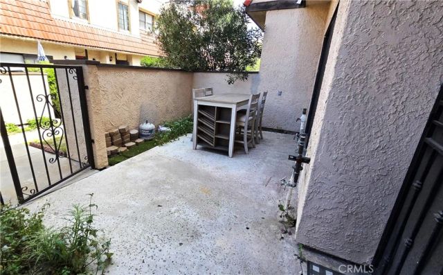 27657 Ironstone Drive 2, Canyon Country, CA 91387