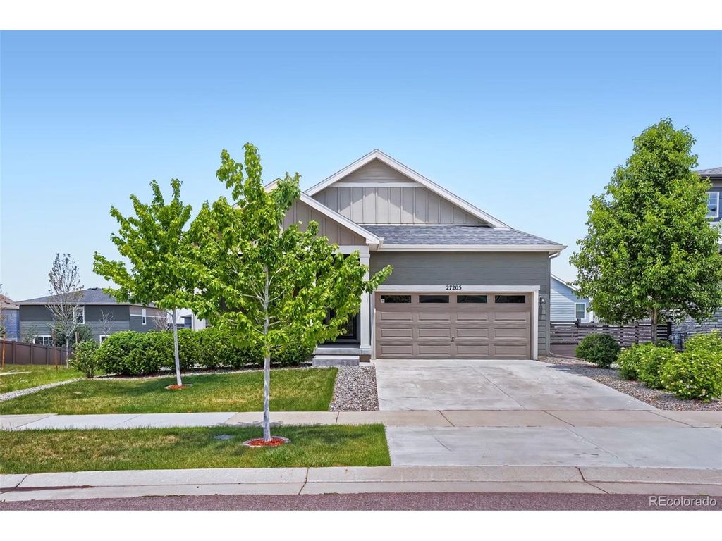 27205 E Bayaud Ave, Aurora, CO 80018