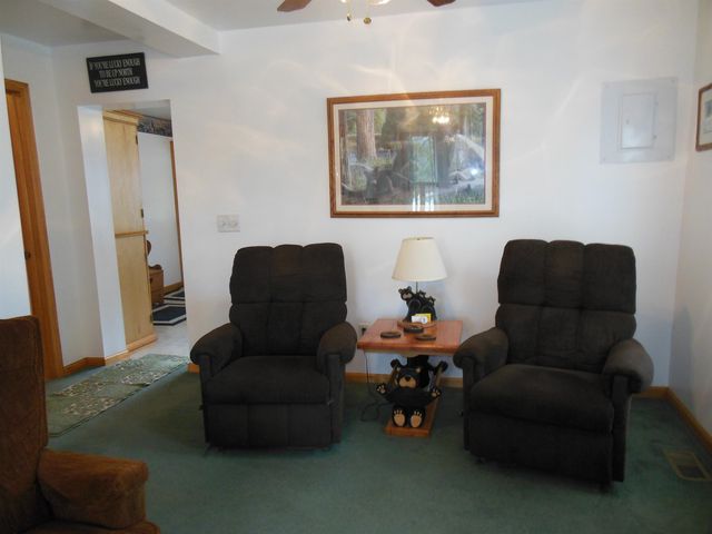 302 Ridge Road, Harrison, MI 48625