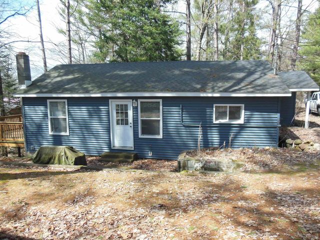 302 Ridge Road, Harrison, MI 48625