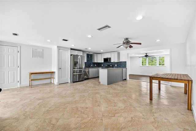3225 W SHELL POINT ROAD, Ruskin, FL 33570