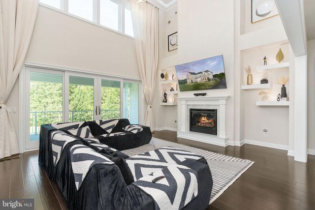 26593 MORGANS CROSSING PL, Centreville, VA 20120