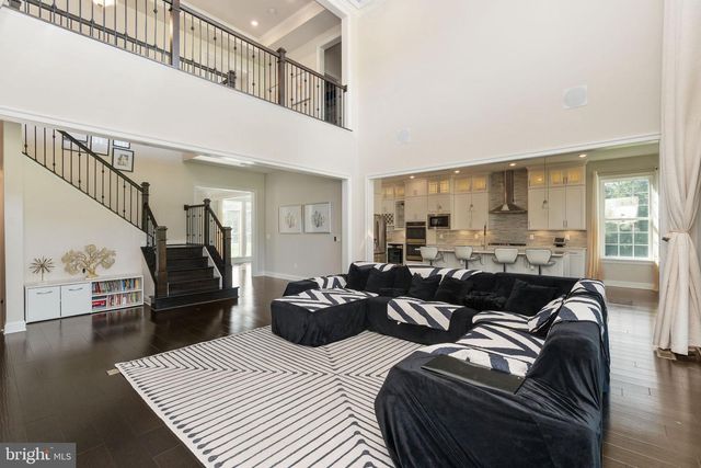 26593 MORGANS CROSSING PL, Centreville, VA 20120