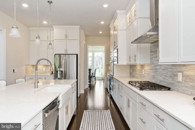 26593 MORGANS CROSSING PL, Centreville, VA 20120