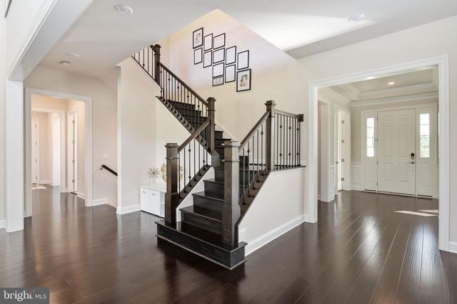 26593 MORGANS CROSSING PL, Centreville, VA 20120