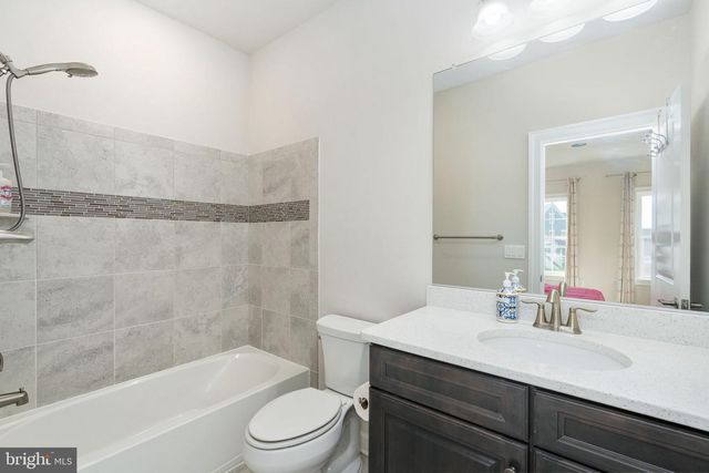 26593 MORGANS CROSSING PL, Centreville, VA 20120